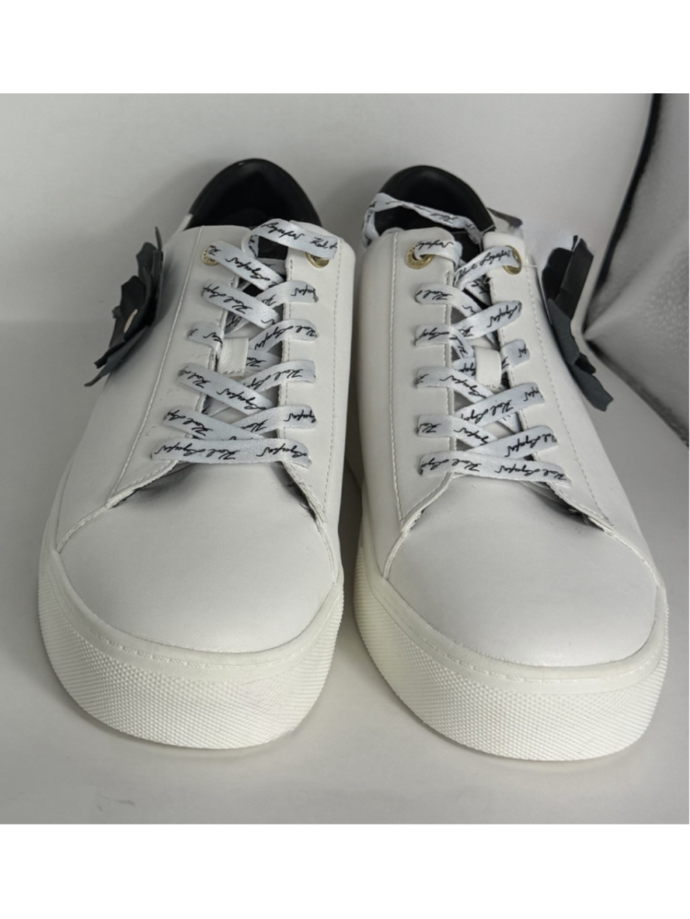 Karl Lagerfeld Paris Crete Floral Platform Sneakers White Black Women's 11